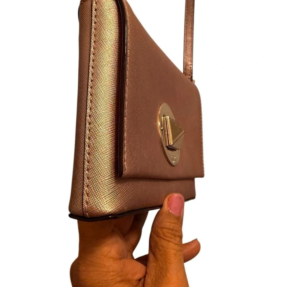 Elegant Kate Spade Newbury Land  Rose Gold Leather Cross Body Bag